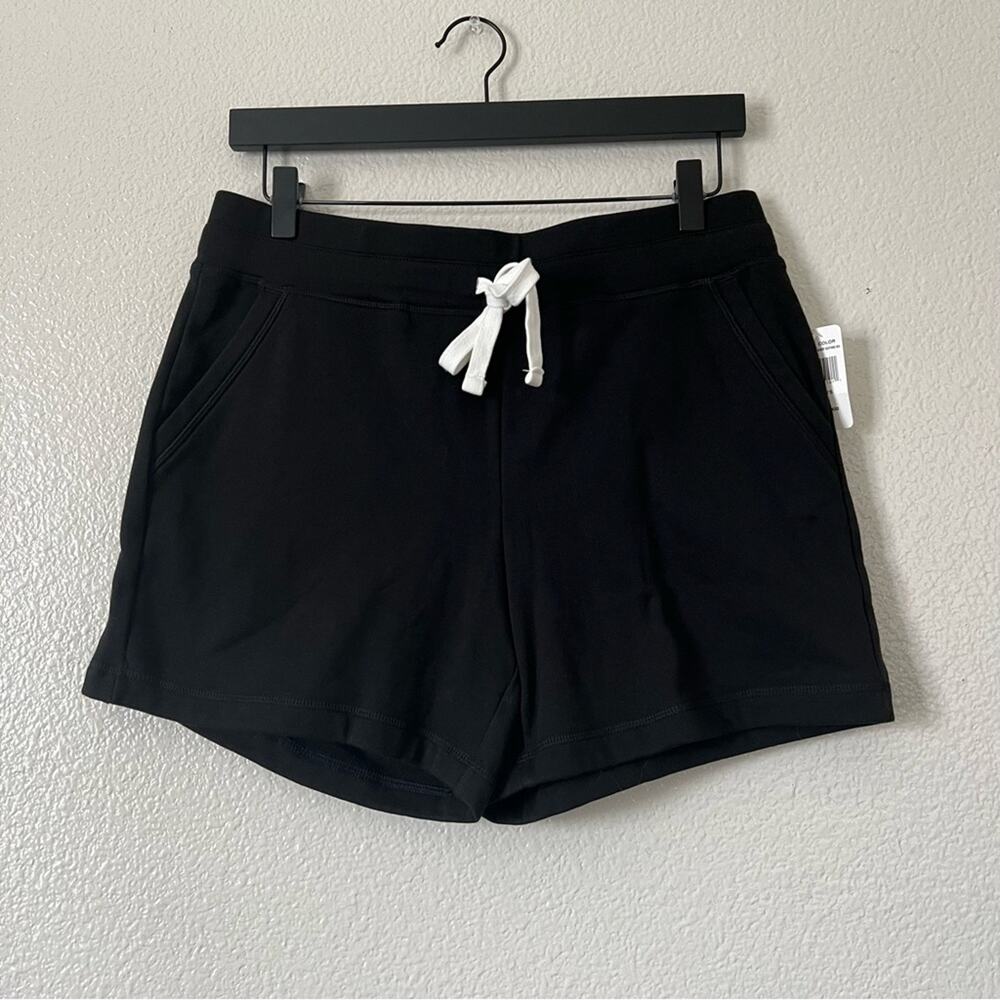 32 Degrees Cool Black Sweat Shorts Side Pockets